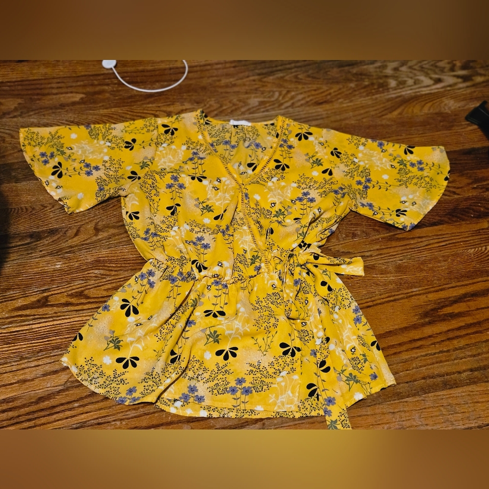Small floral blouse